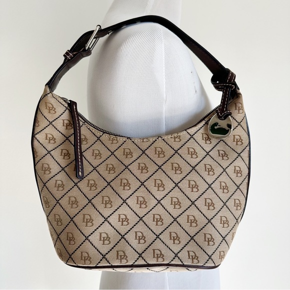 Dooney and Bourke Y2K Vintage Signature Logo Bucket Crescent Hobo Y2K Handbag - Picture 4 of 16